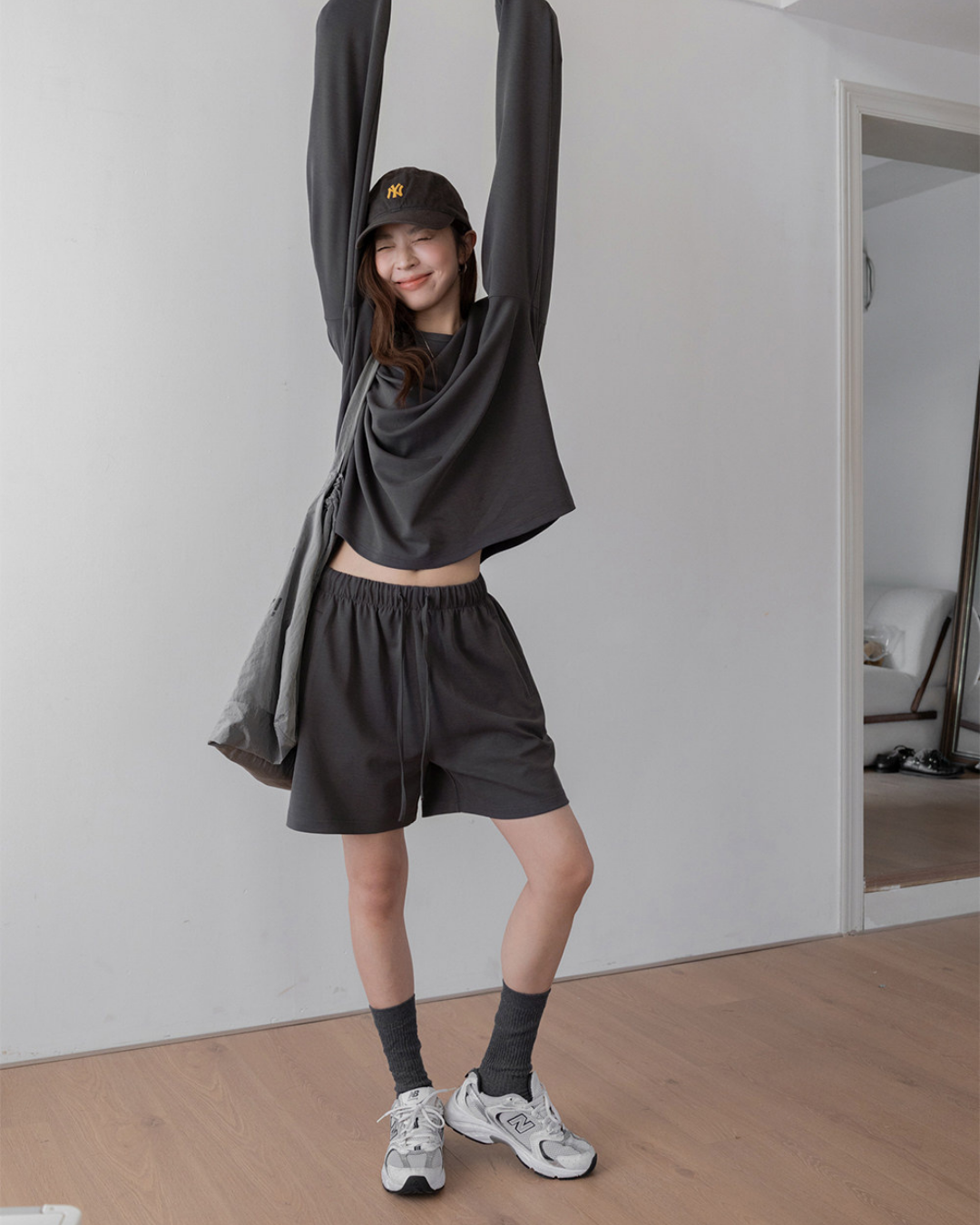 embroidered sweatshirt short pants setup 3color 【NINE7282】
