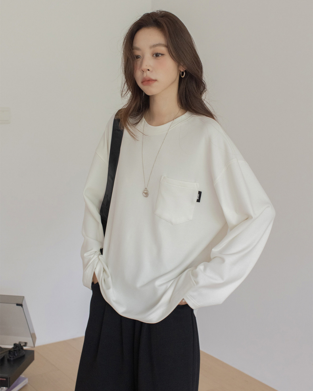 pocket tag long sleeve tshirt 1color 【NINE7301】