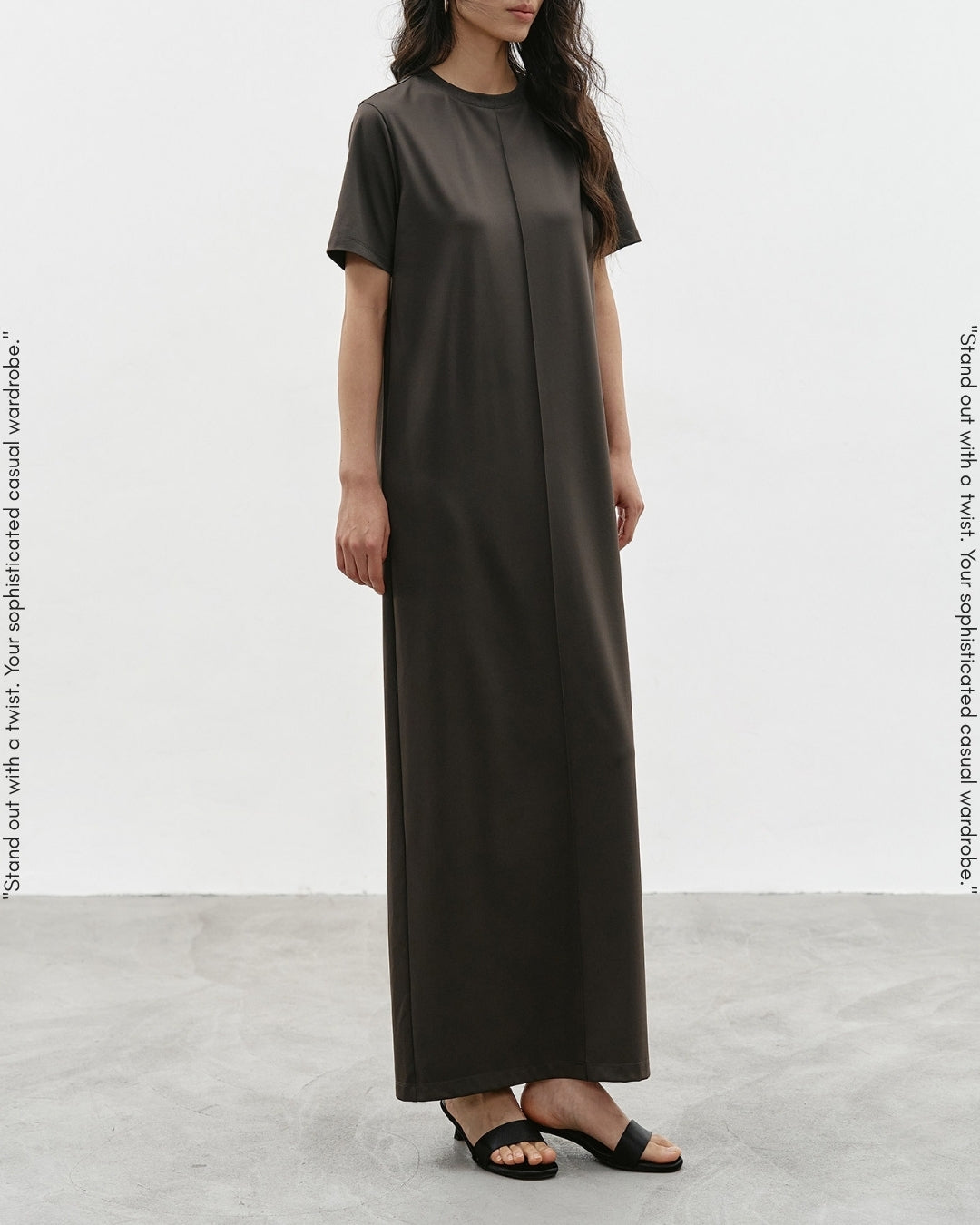 center line back slit one-piece【NINE0344】
