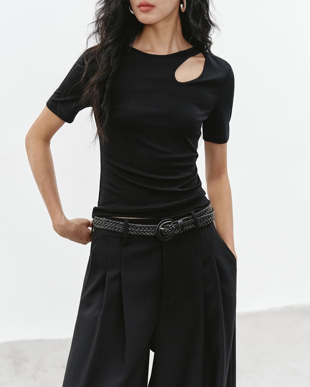 cut-out asymmetrical t-shirt 2color【NINE0310】