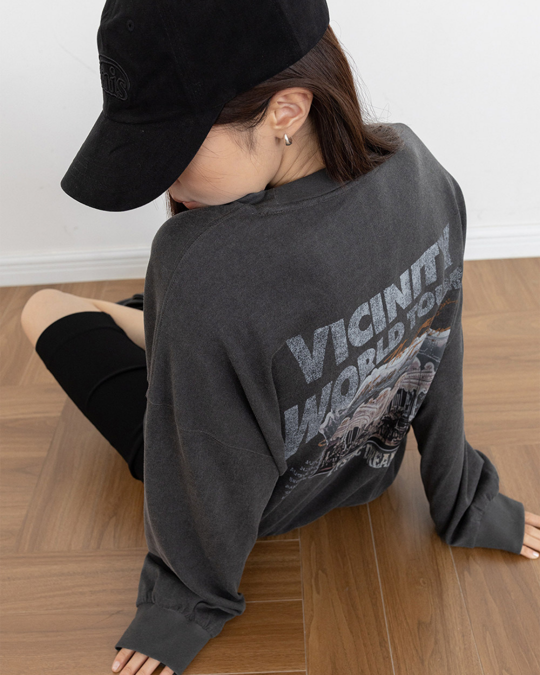 vintage print graphic oversized sweatshirt 2color 【NINE7292】