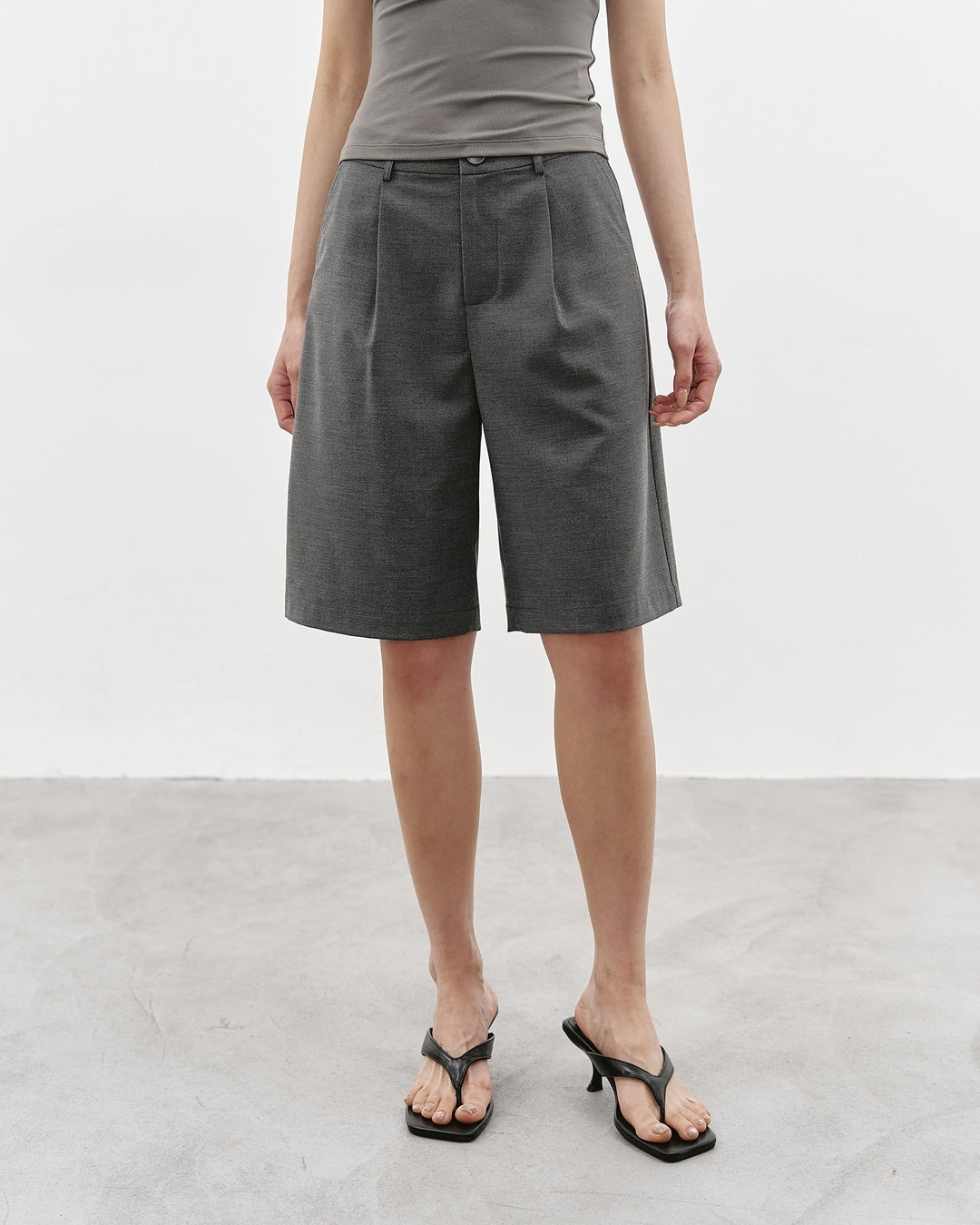 basic tuck half pants 2color【NINE0358】