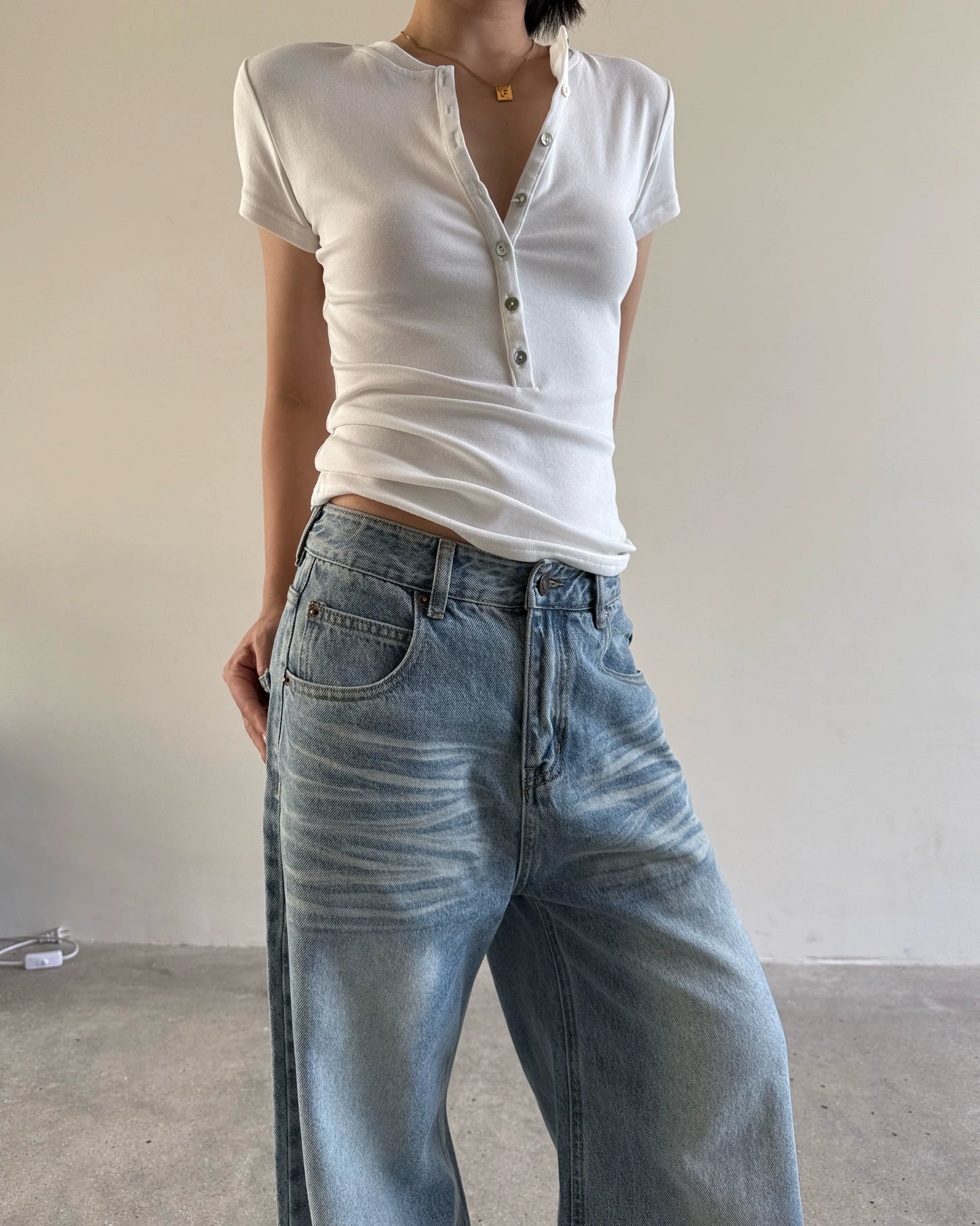 fitted henley neck short top 2color【NINE7002】