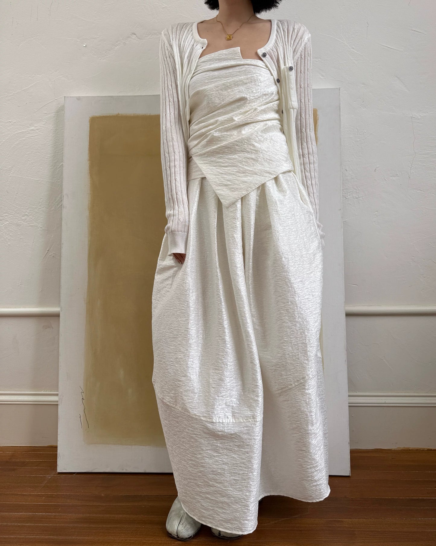 asymmetrical drape baretop setup 1color【NINE7001】