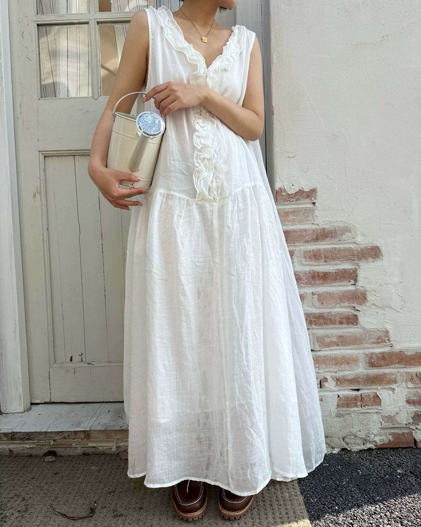 ruffle vneck flare sleeveless dress 2color【NINE7003】
