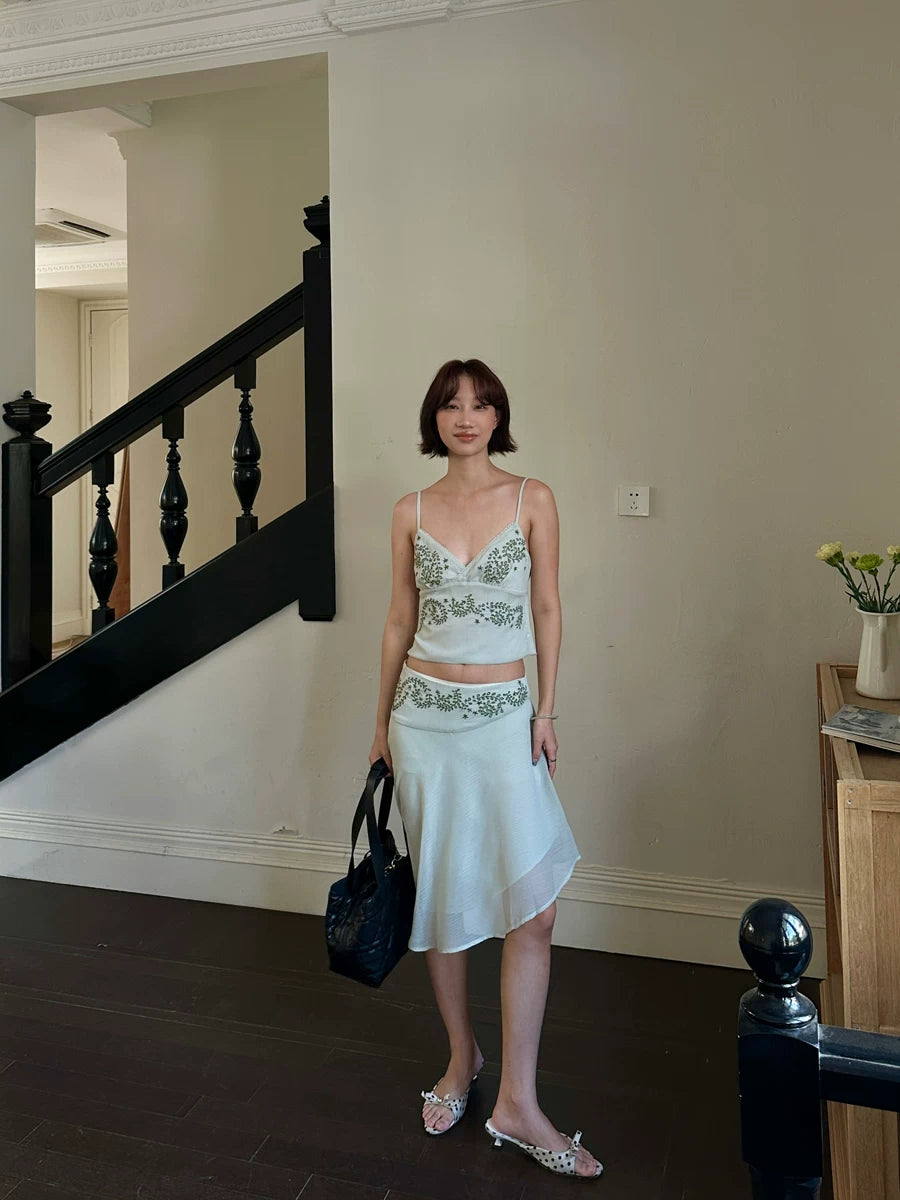 ivy embroidery camisole and irregular chiffon skirt set 1color 【NINE7145】