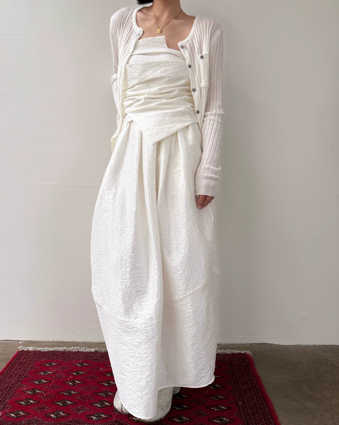 asymmetrical drape baretop setup 1color【NINE7001】