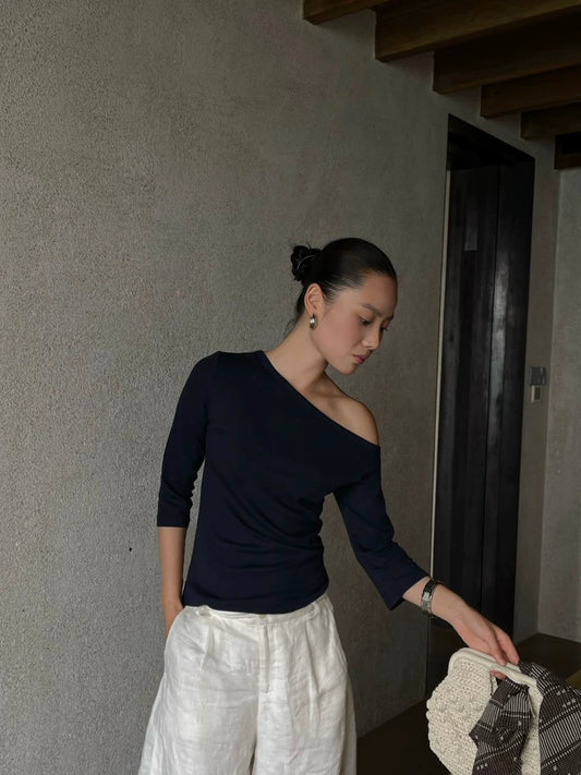one shoulder half sleeve top 1color 【NINE7196】