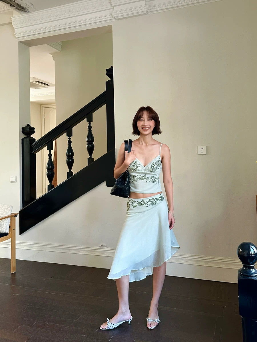 ivy embroidery camisole and irregular chiffon skirt set 1color 【NINE7145】