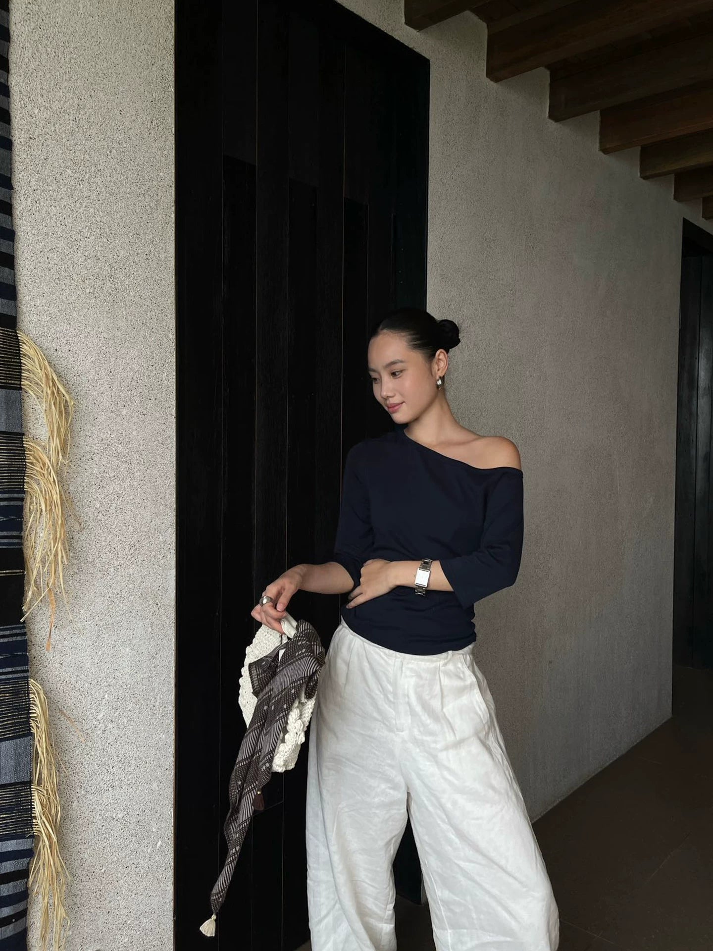 one shoulder half sleeve top 1color 【NINE7196】