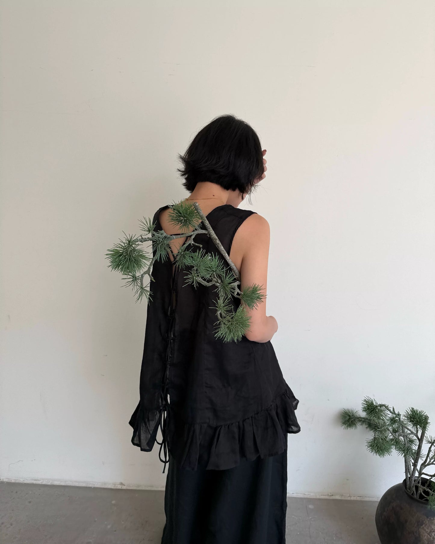 casual sleeveless ruffle hem top 1color【NINE7009】
