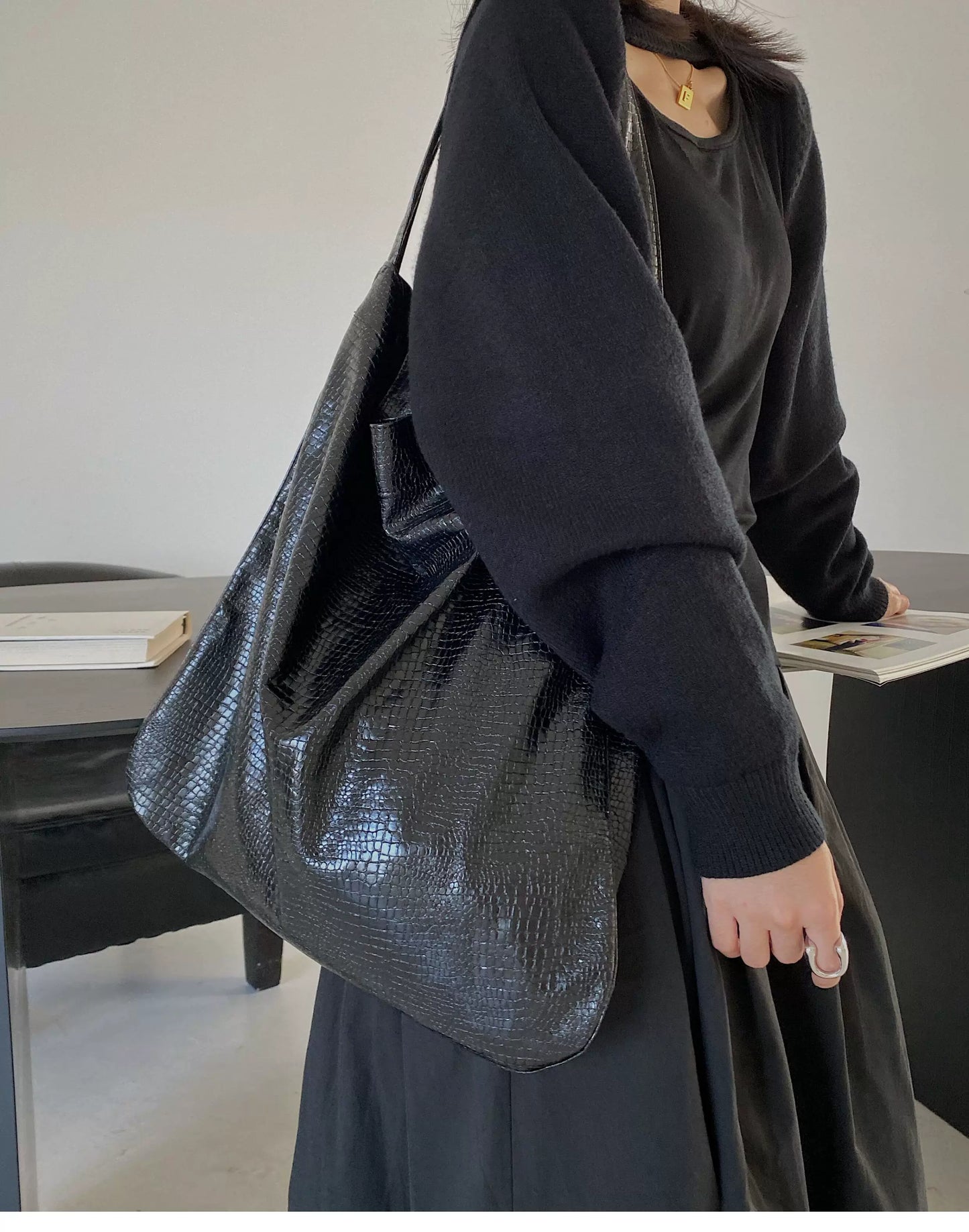 crocodile pattern shoulder tote bag 3color 【NINE7010】