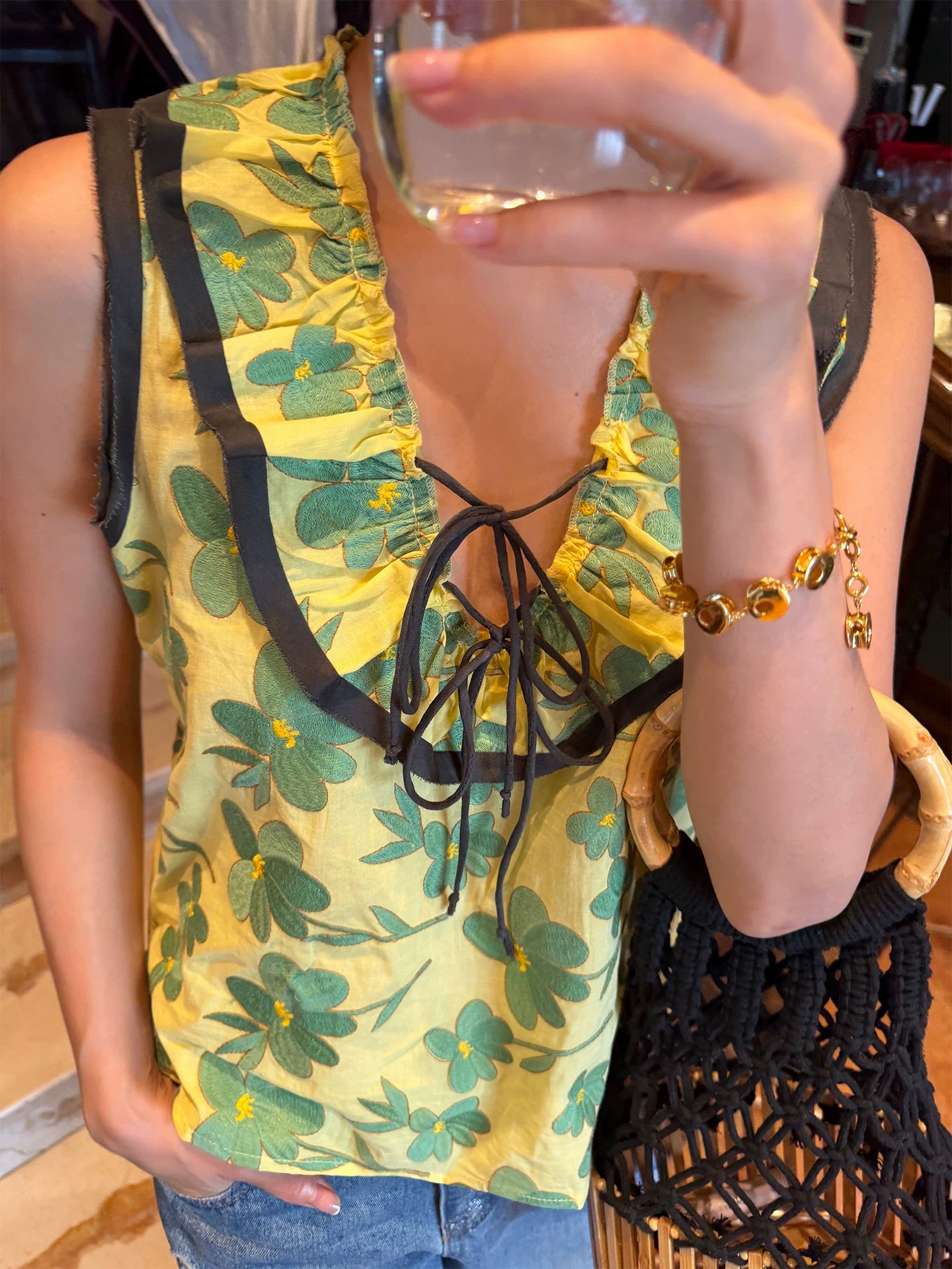 flower embroidery tie sleeveless blouse 1color 【NINE7204】