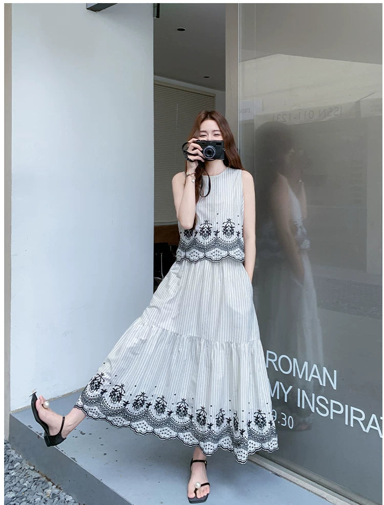 stripe embroidery skirt setup 1color 【NINE7121】