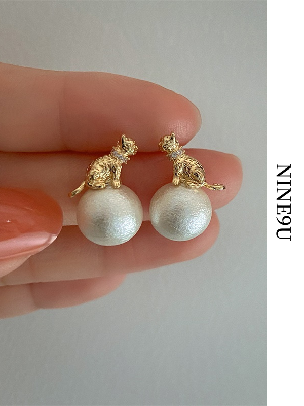 peart feminine cat pierced＆earrings【NINE6699】