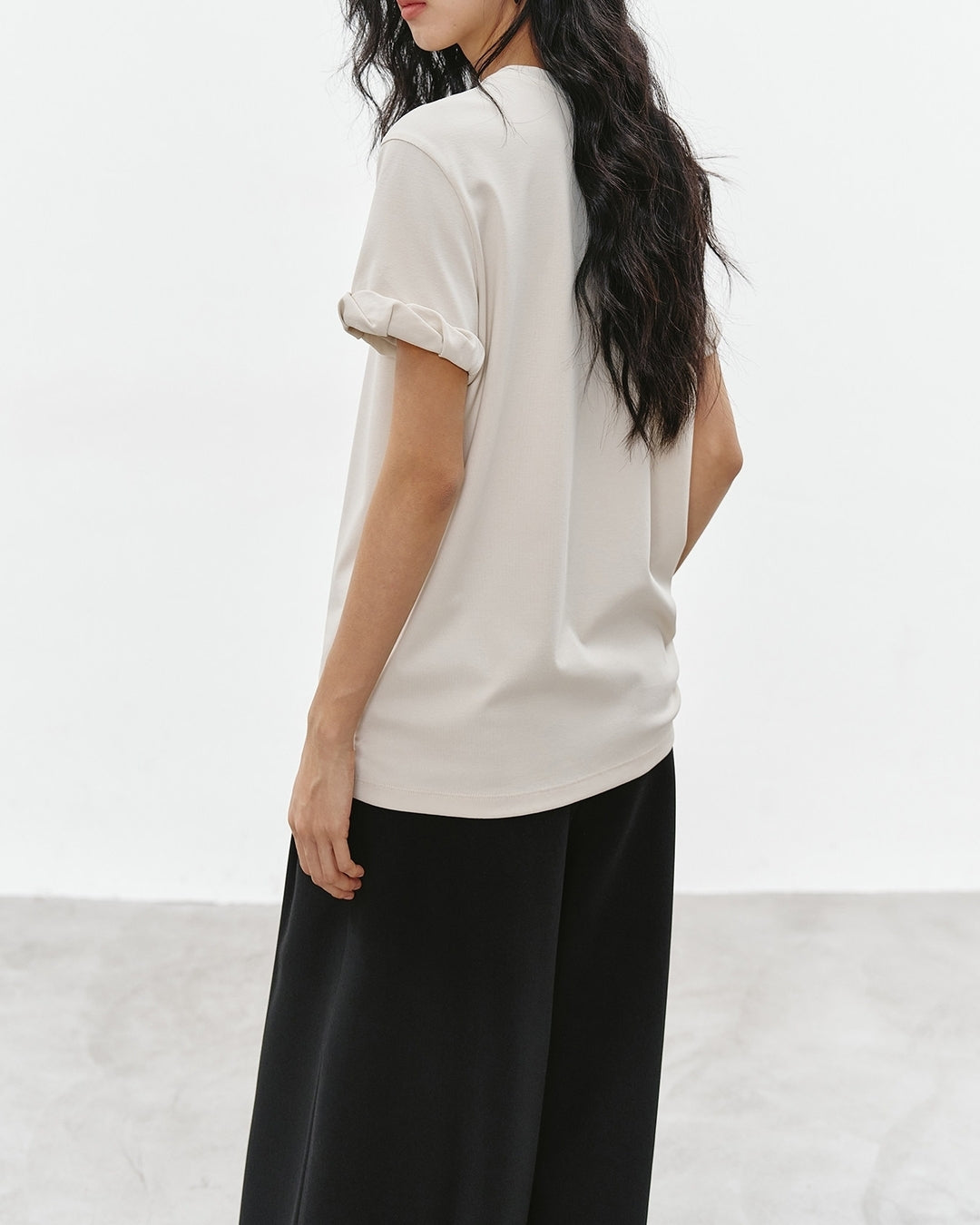 basic t-shirt with roll-up sleeves 2color【NINE0305】