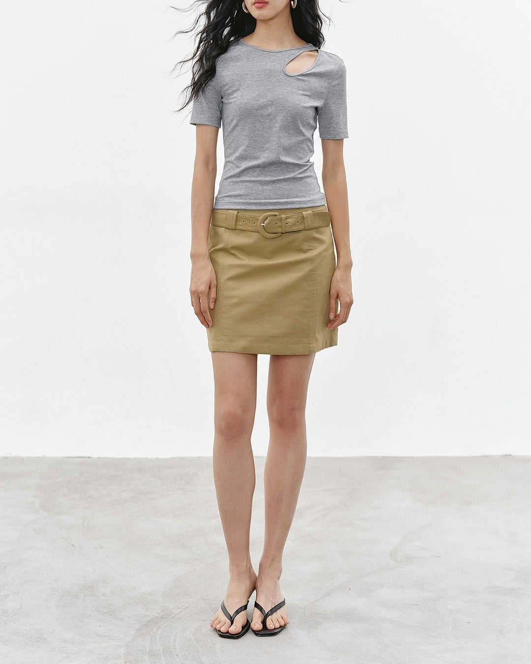 cut-out asymmetrical t-shirt 2color【NINE0310】